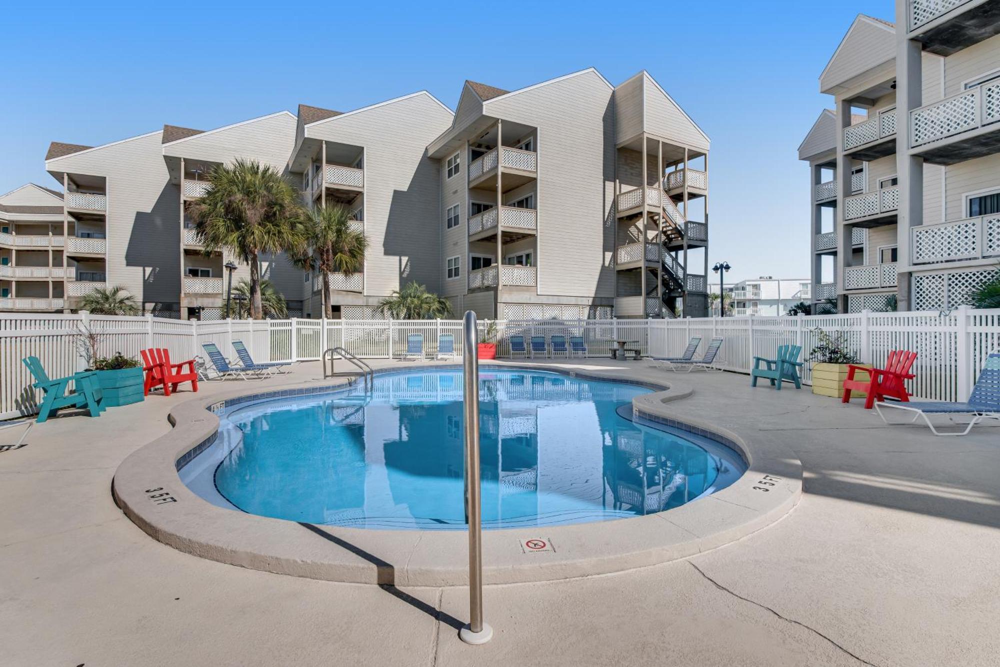 Baywatch F4 Apartment เพนซาโคลาบีช ภายนอก รูปภาพ