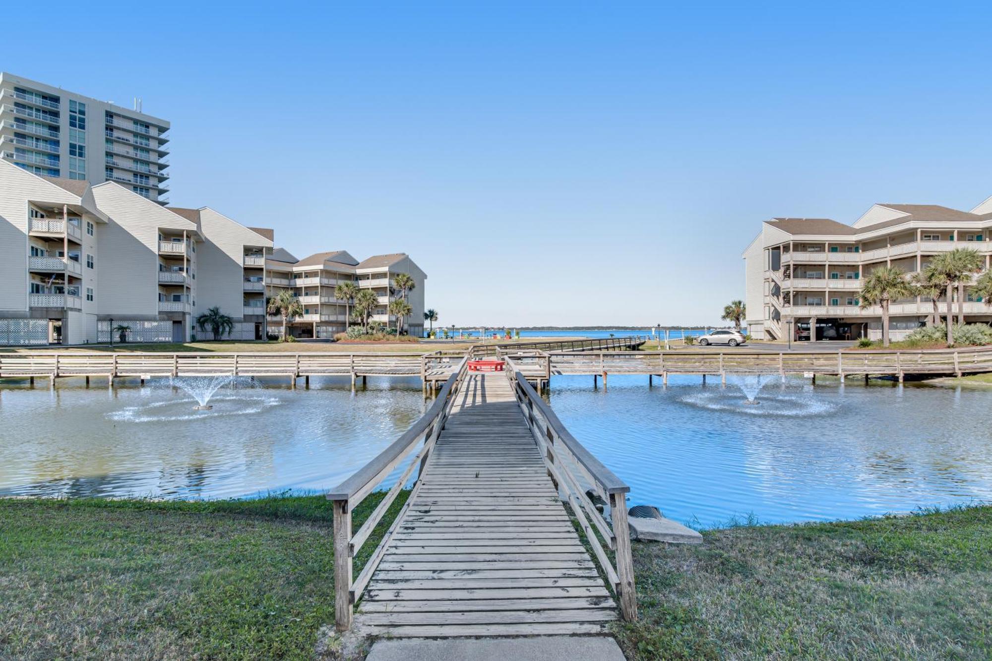 Baywatch F4 Apartment เพนซาโคลาบีช ภายนอก รูปภาพ